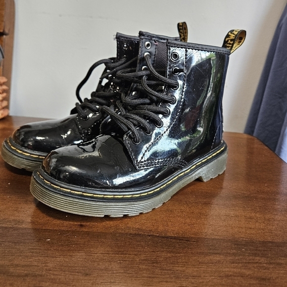 Doctor Marten patent leather 1460 kids boots size 13 - Picture 3 of 9